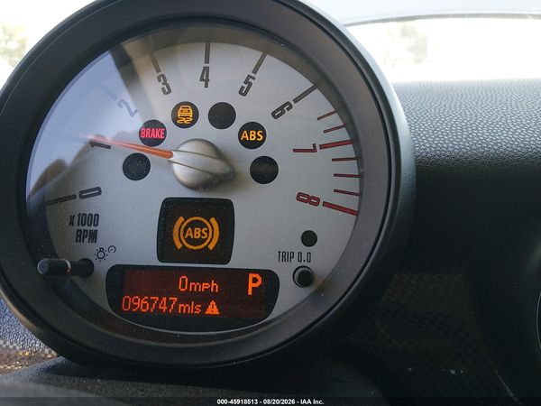 2013 MINI CLUBMAN COOPER S