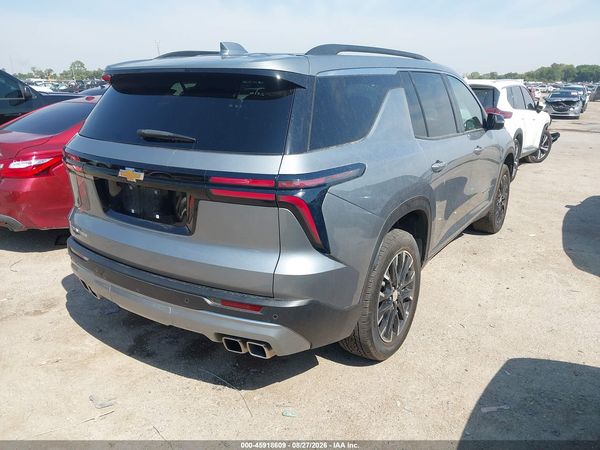 2025 CHEVROLET TRAVERSE FWD LT — I4