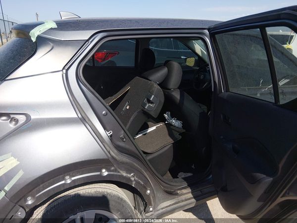 2024 NISSAN KICKS S XTRONIC CVT — I8
