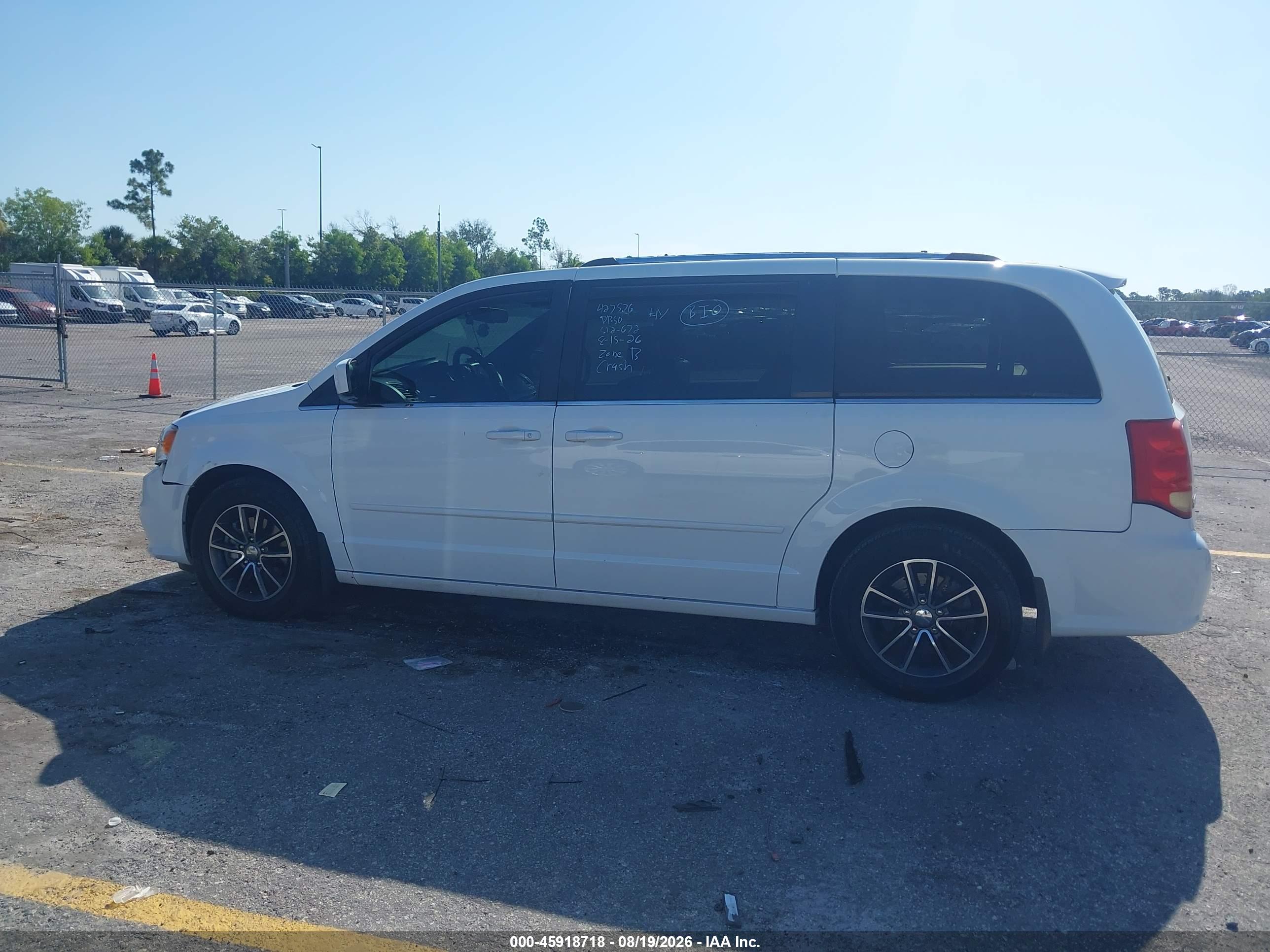 2017 DODGE GRAND CARAVAN SXT