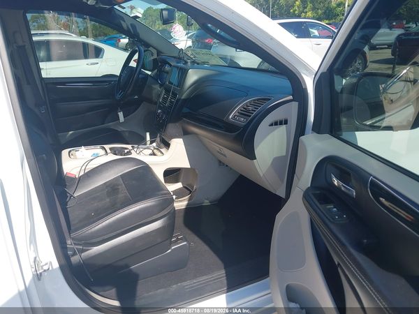 2017 DODGE GRAND CARAVAN SXT