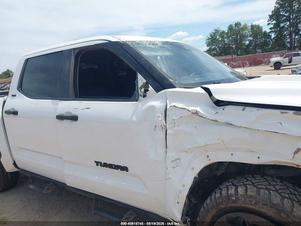 2023 TOYOTA TUNDRA SR5