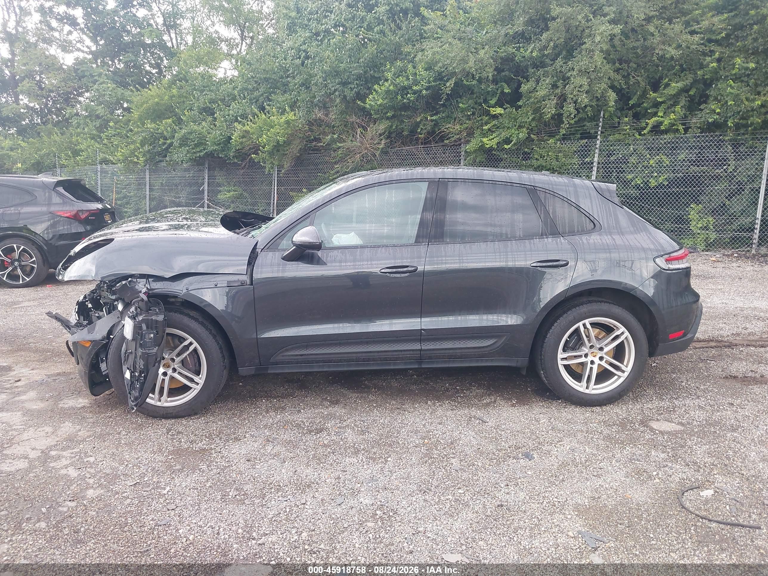 2024 PORSCHE MACAN T