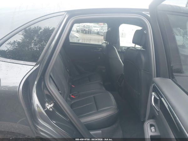 2024 PORSCHE MACAN T