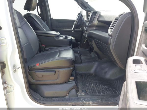 2022 RAM 2500 TRADESMAN  4X4 8' BOX