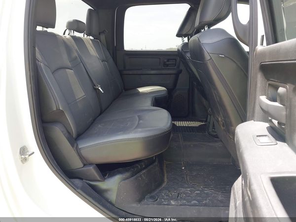 2022 RAM 2500 TRADESMAN  4X4 8' BOX