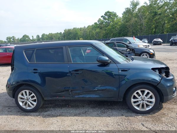 2017 KIA SOUL +