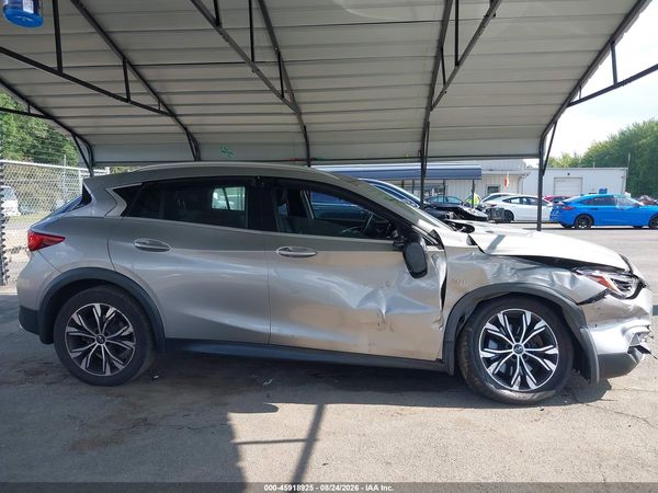 2019 INFINITI QX30 LUXE — I116