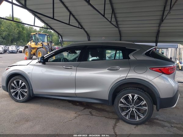 2019 INFINITI QX30 LUXE — I117