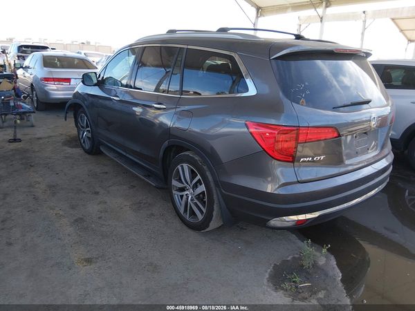 2017 HONDA PILOT TOURING