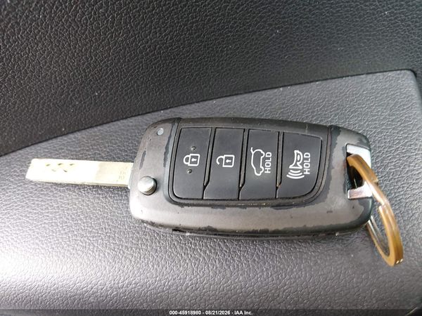 2019 HYUNDAI KONA SE — I11