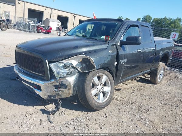 2018 RAM 1500 SLT  4X4 6'4 BOX