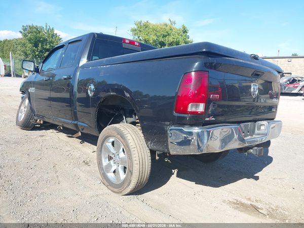 2018 RAM 1500 SLT  4X4 6'4 BOX