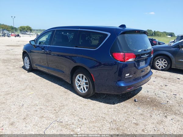 2018 CHRYSLER PACIFICA LX — I3