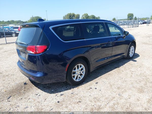 2018 CHRYSLER PACIFICA LX — I4