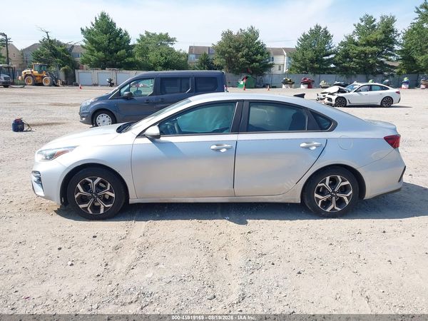 2020 KIA FORTE LXS