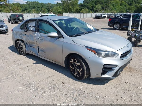 2020 KIA FORTE LXS