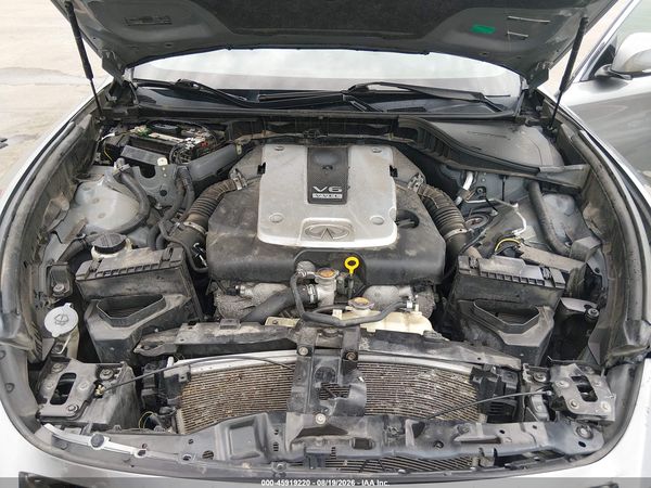 2019 INFINITI Q70 3.7X LUXE