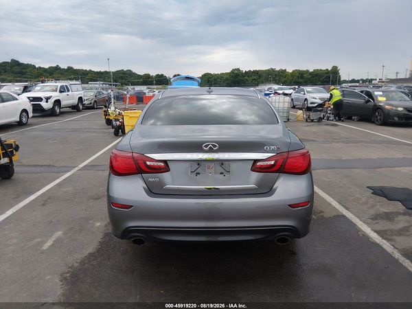 2019 INFINITI Q70 3.7X LUXE