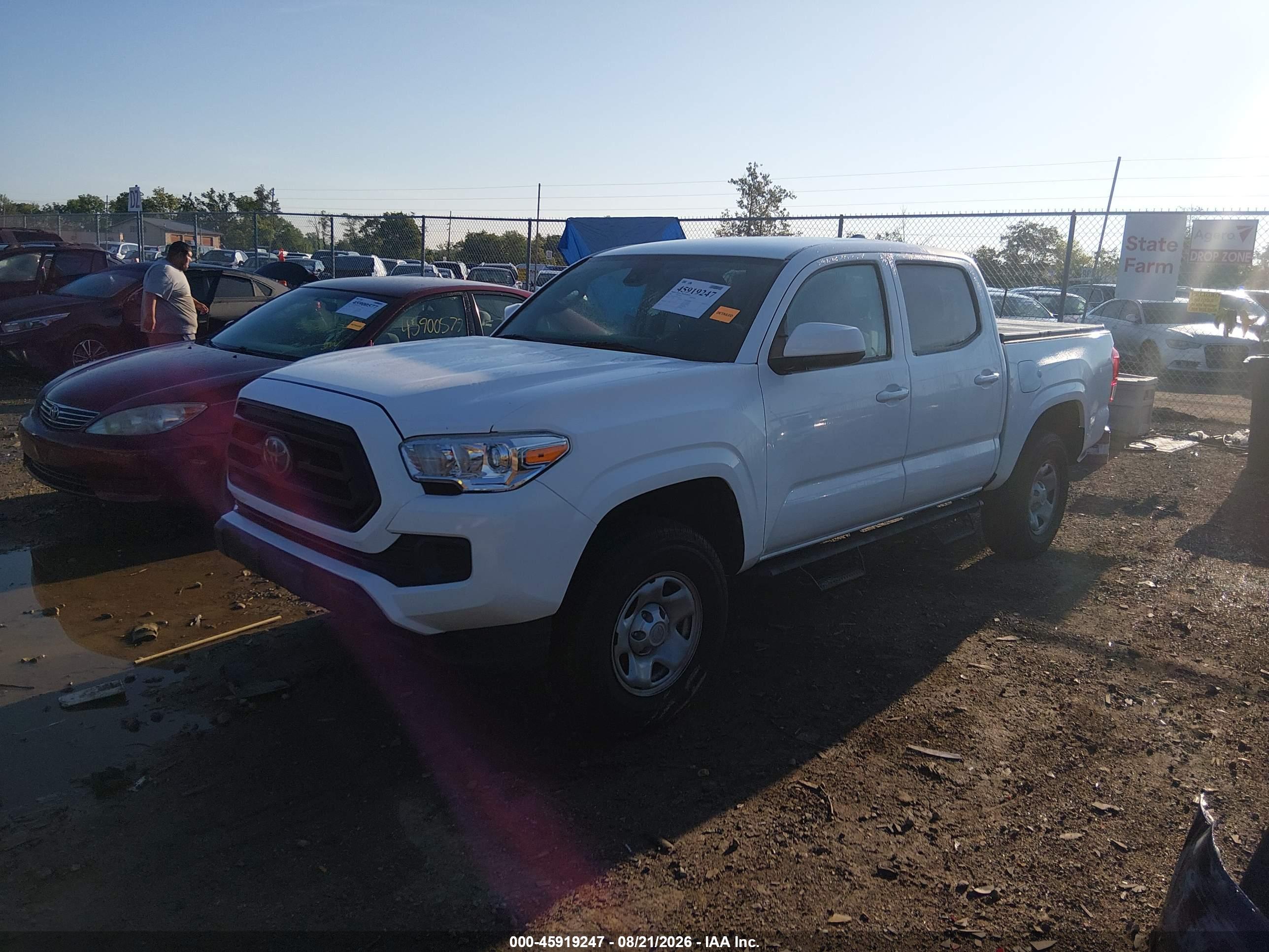 2021 TOYOTA TACOMA SR V6 — I2
