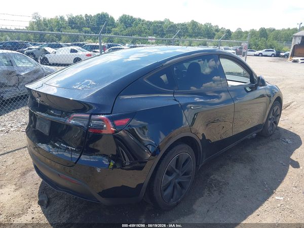 2025 TESLA MODEL Y