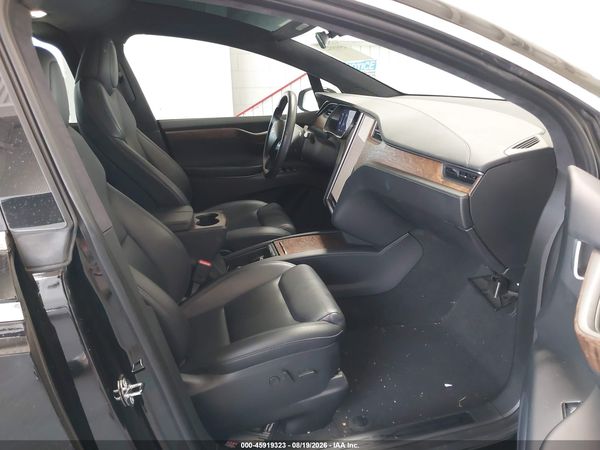 2020 TESLA MODEL X