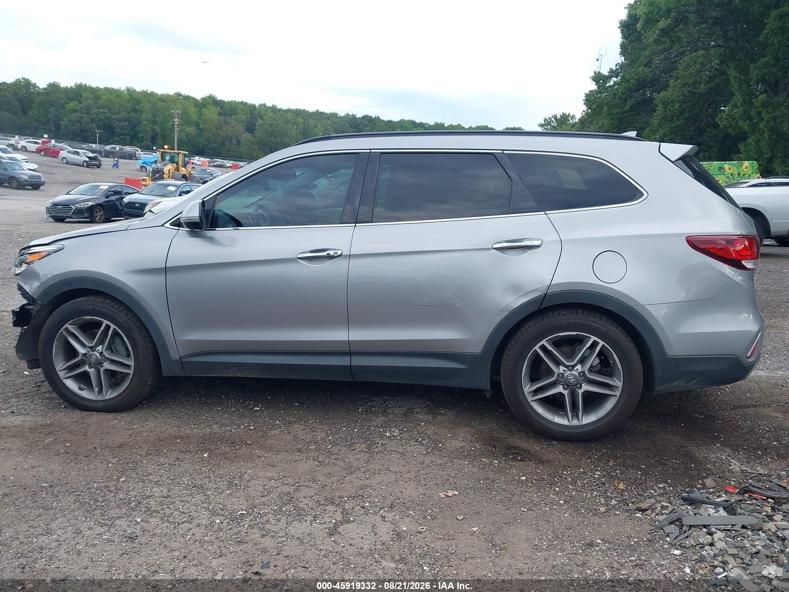 2017 HYUNDAI SANTA FE SE ULTIMATE