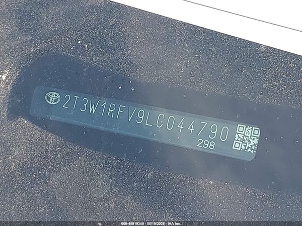2020 TOYOTA RAV4 XLE