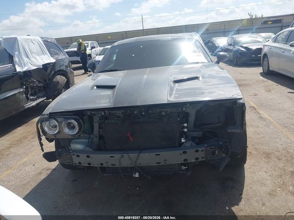 2017 DODGE CHALLENGER SXT — I115