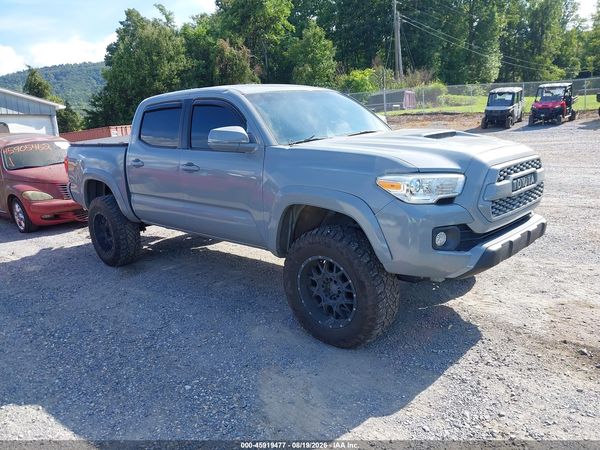2017 TOYOTA TACOMA TRD SPORT