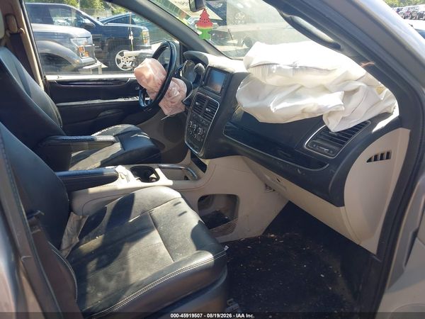 2019 DODGE GRAND CARAVAN SXT — I5