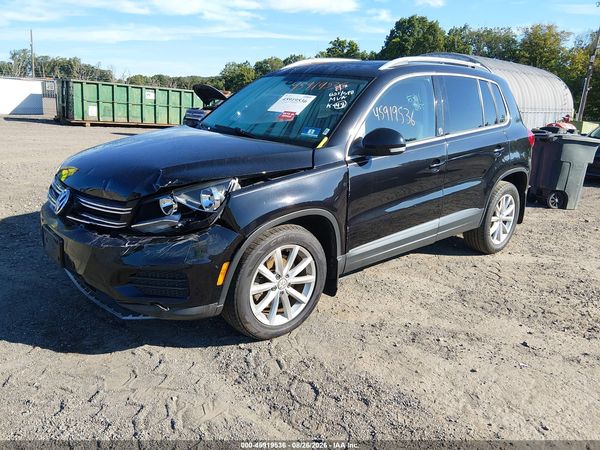 2017 VOLKSWAGEN TIGUAN — I2