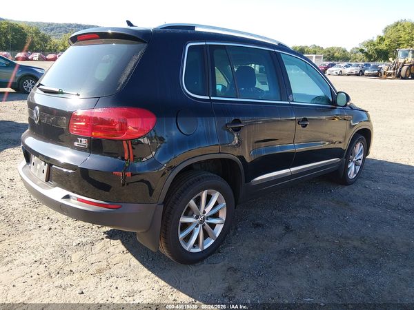 2017 VOLKSWAGEN TIGUAN 2.0T WOLFSBURG EDITION — I4