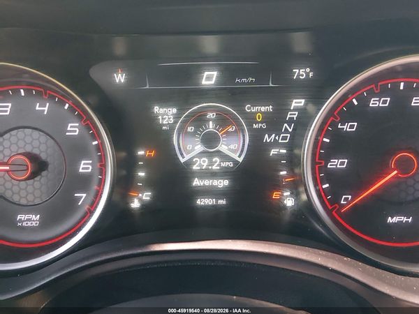 2020 DODGE CHARGER SXT RWD — I118