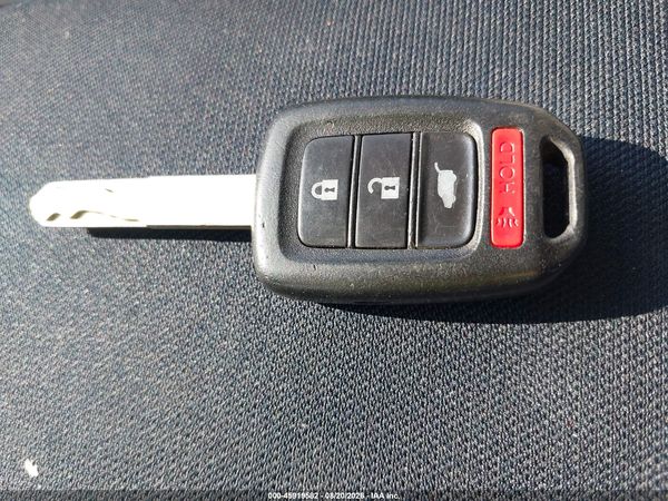2016 HONDA CR-V LX — I11