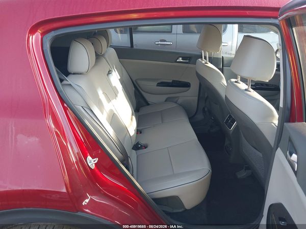 2018 KIA SPORTAGE EX — I8