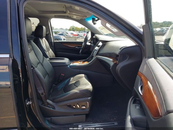 2016 CADILLAC ESCALADE PREMIUM COLLECTION