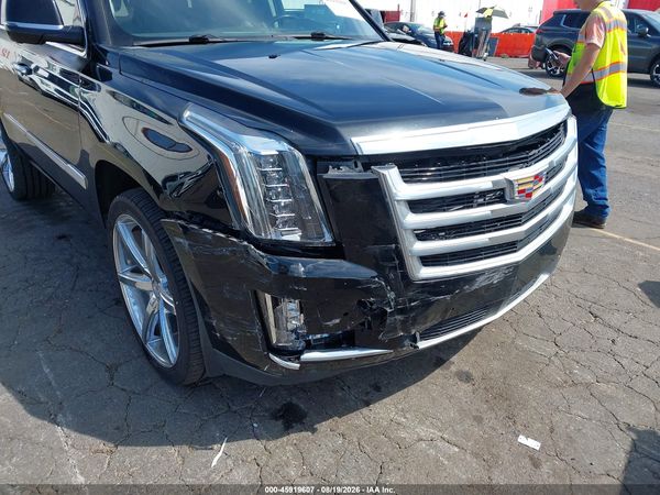 2016 CADILLAC ESCALADE PREMIUM COLLECTION