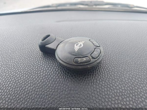 2012 MINI COOPER