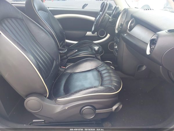 2012 MINI COOPER
