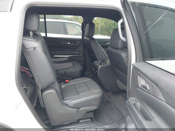 2026 CHEVROLET TRAVERSE AWD LT — I8