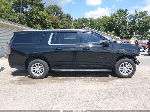 2022 CHEVROLET SUBURBAN 4WD LT — I116