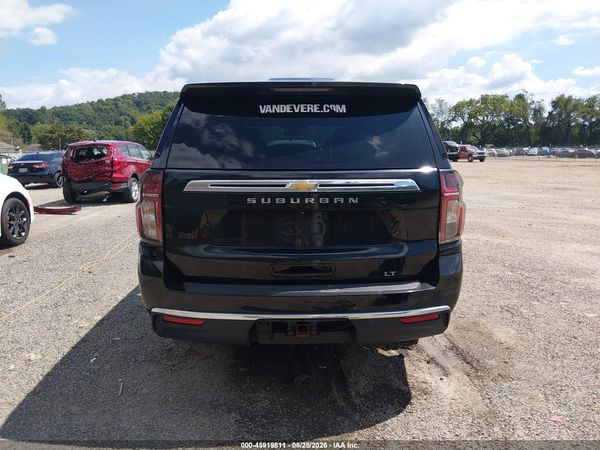 2022 CHEVROLET SUBURBAN 4WD LT — I119