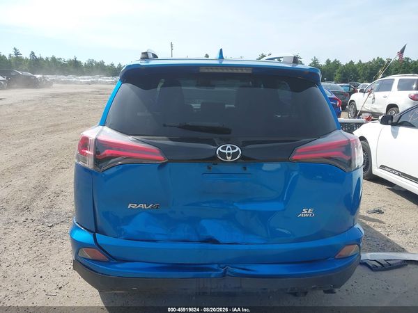 2018 TOYOTA RAV4 SE
