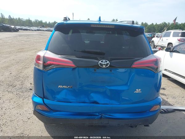 2018 TOYOTA RAV4 SE