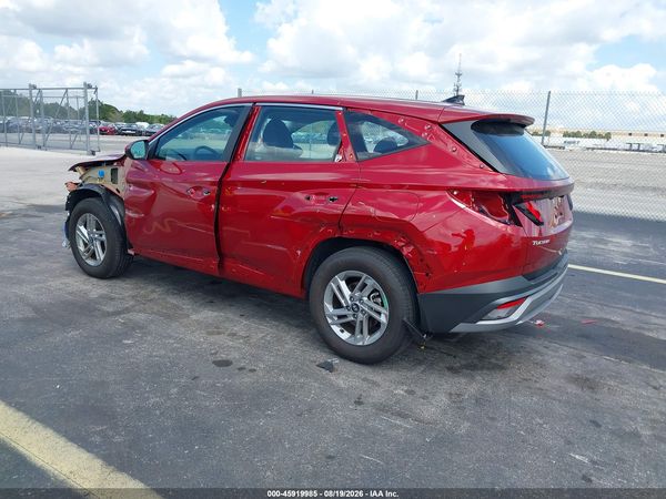2026 HYUNDAI TUCSON SE