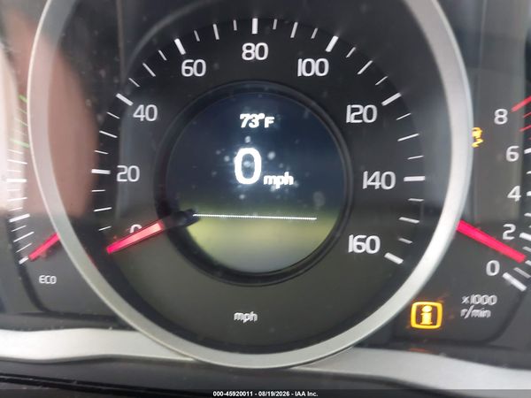 2017 VOLVO XC60 T5