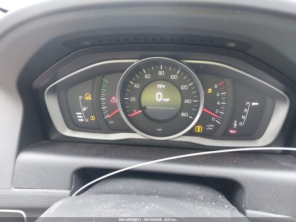 2017 VOLVO XC60 T5