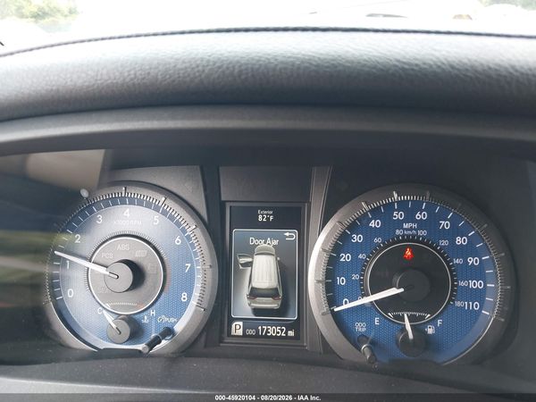 2015 TOYOTA SIENNA XLE/LIMITED