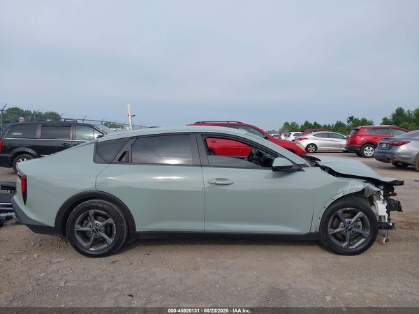 2025 KIA K4 LXS